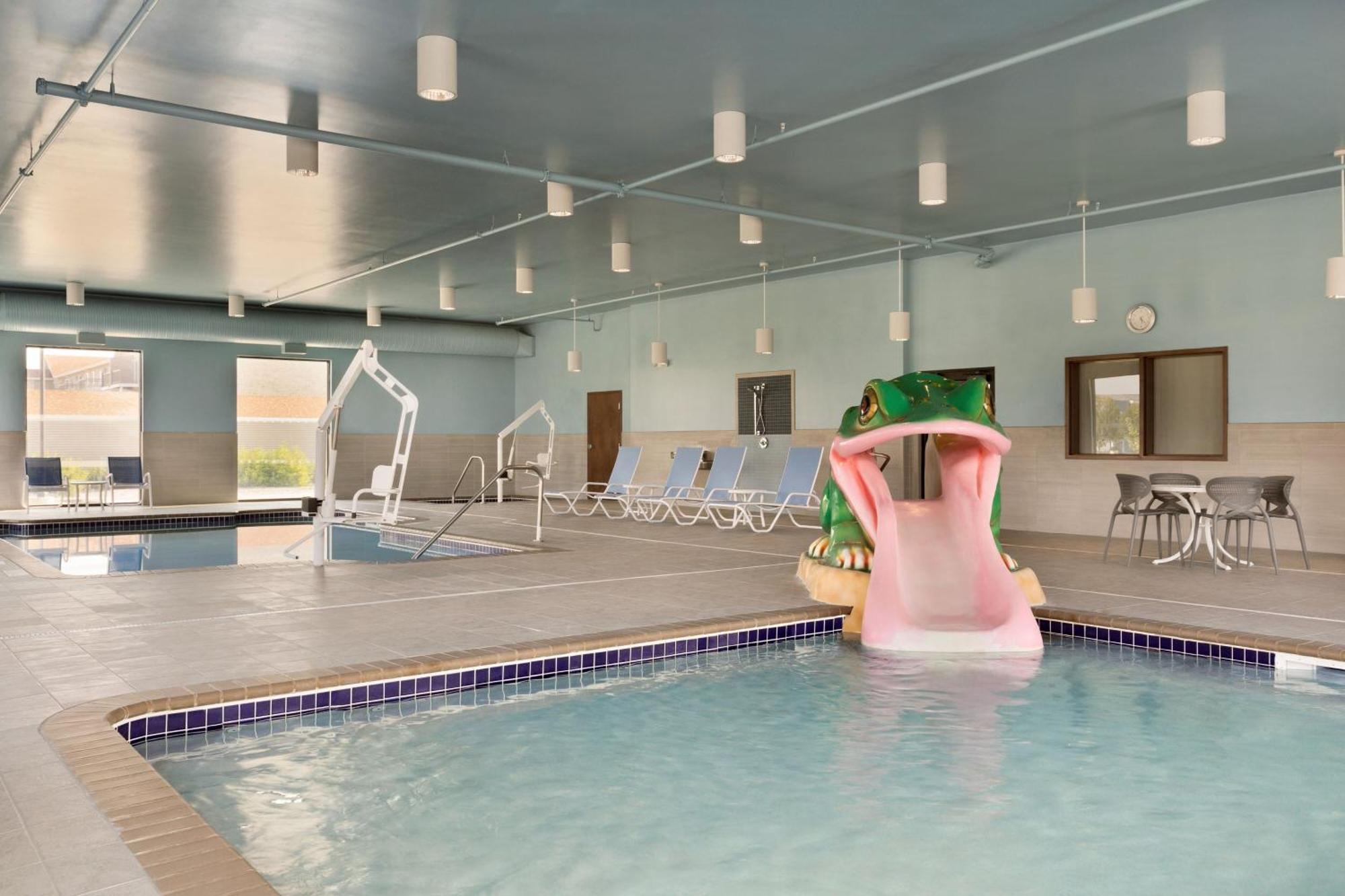 Four Points By Sheraton Fargo Medical Center Extérieur photo